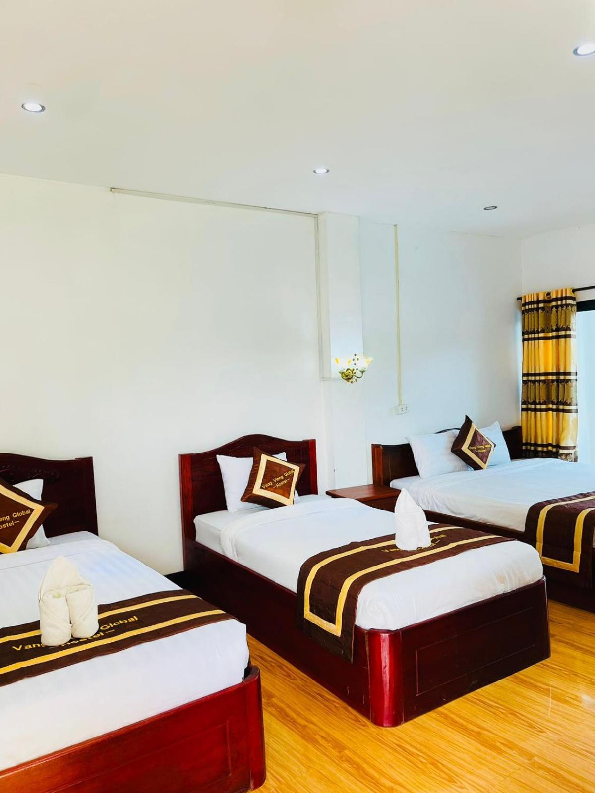 ואנג ויינג Alisona Hostel מראה חיצוני תמונה