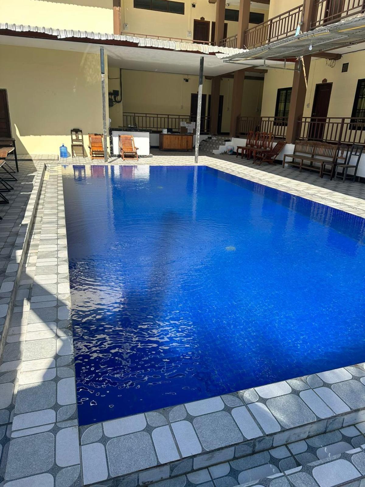 ואנג ויינג Alisona Hostel מראה חיצוני תמונה